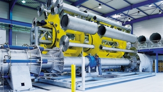 Eine Kalibrieranlage für Nennweiten bis DN 2000 mit Revolver-Adaptersystem.