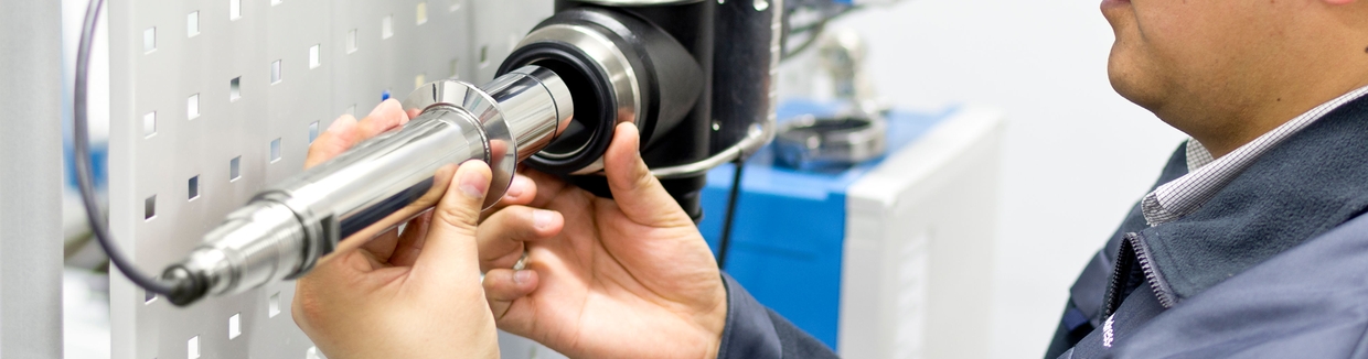 Turbidity sensors and transmitters for drinking water, process water, wastewater and utilities