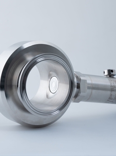 Ceraphant PTP33B mit hygienischem Rohrstück für frontbündigem Einbau